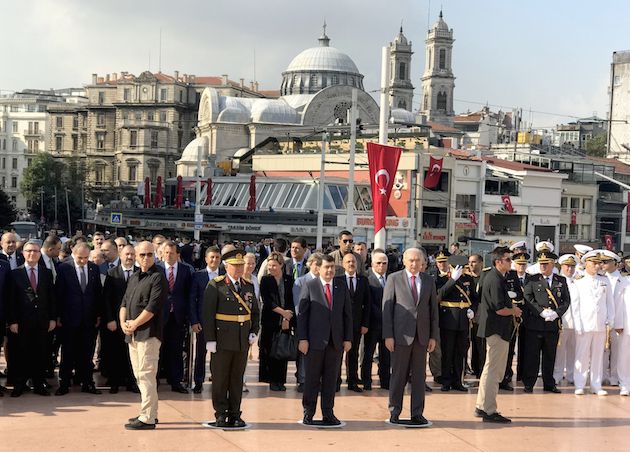 "Büyük zafer" çoşkuyla kutlanıyor! 1