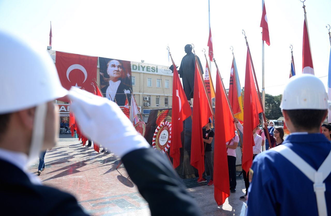 "Büyük zafer" çoşkuyla kutlanıyor! 11