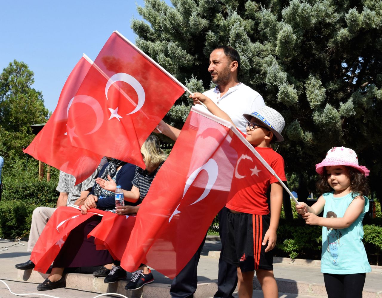 "Büyük zafer" çoşkuyla kutlanıyor! 21