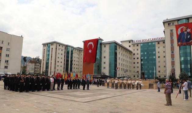"Büyük zafer" çoşkuyla kutlanıyor! 25
