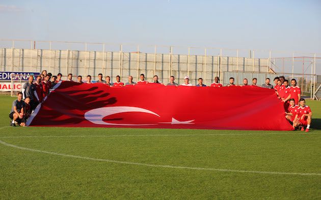 "Büyük zafer" çoşkuyla kutlanıyor! 13