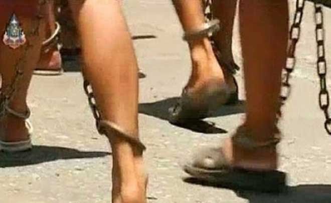 Suçluları insan eti yemek zorunda bırakan cezaevi 10