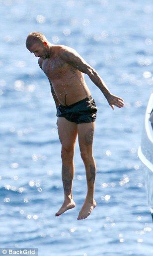 Boşanacakları söylenen Beckham çifti aşk tazeledi 16