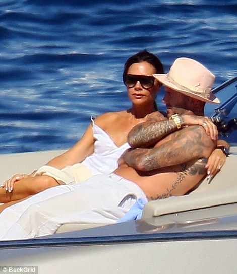 Boşanacakları söylenen Beckham çifti aşk tazeledi 25