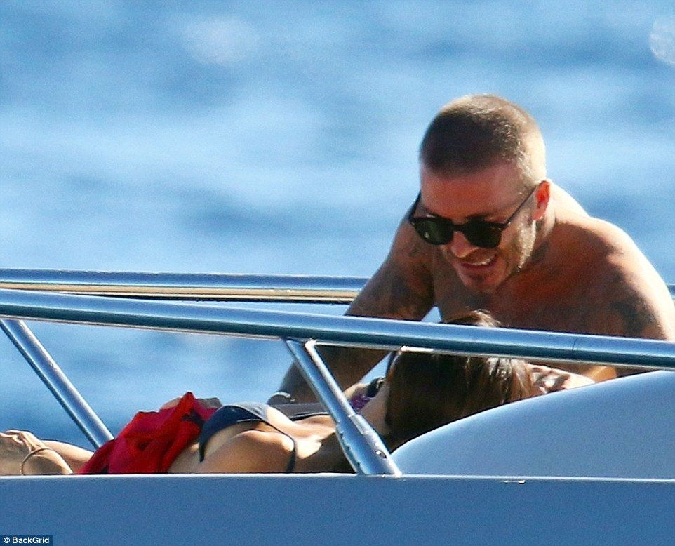 Boşanacakları söylenen Beckham çifti aşk tazeledi 42