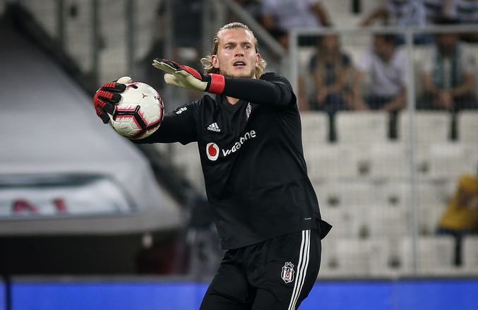 Karius kaleyi bıraktı, atağa geçti! 4
