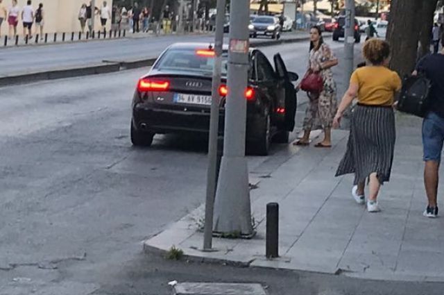 Eşinin yasak aşkı Demet Şener'in objektifinde! 1