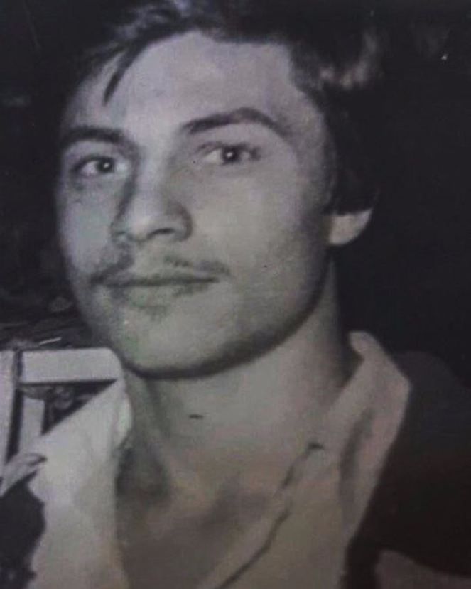 32 yıl önce Şener Şen ile aynı filmde oynadı! 10