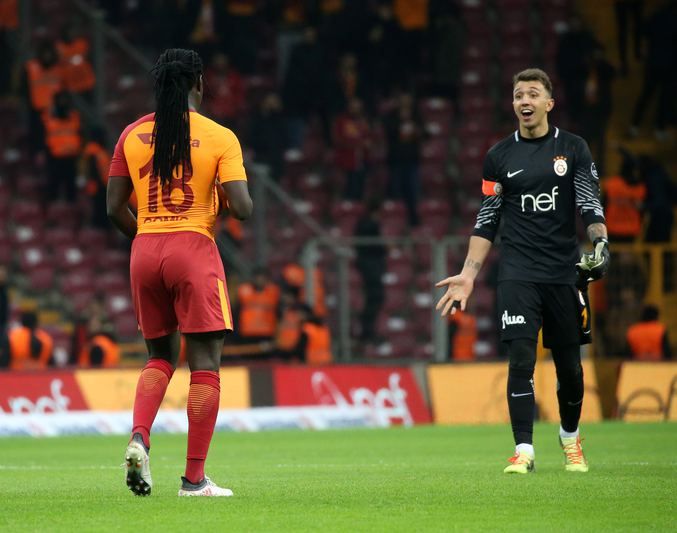 "Gomis 6 milyon euroya gitmedi" 11