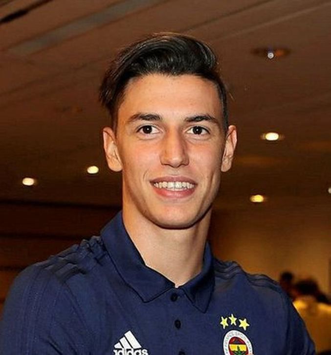 Fenerbahçe'de 120 milyon çöpe gitti! 8