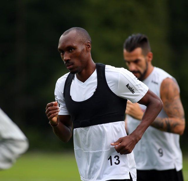 Beşiktaş'ta ayrılık rüzgarı! 6