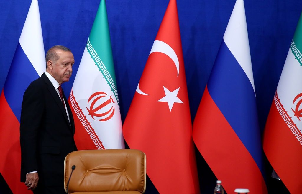 Tahran'daki zirveden tarihi kareler... 48