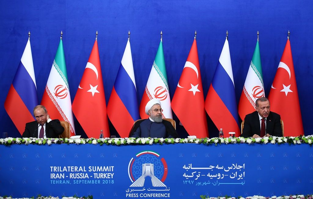 Tahran'daki zirveden tarihi kareler... 56