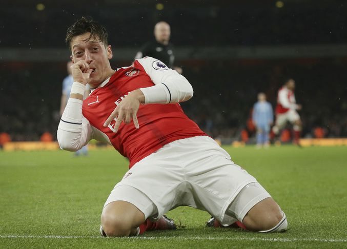 Fenerbahçelilere Mesut Özil müjdesi! 6