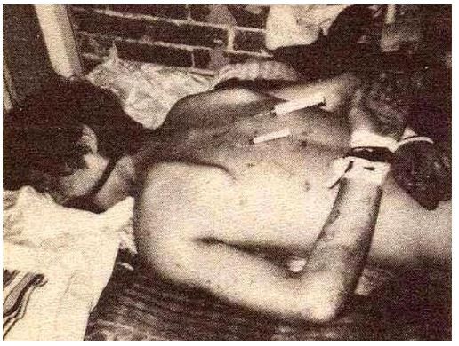 Katilleri tarafından öldürülmeden saniyeler önce fotoğrafı çekilen kurbanlar! 5