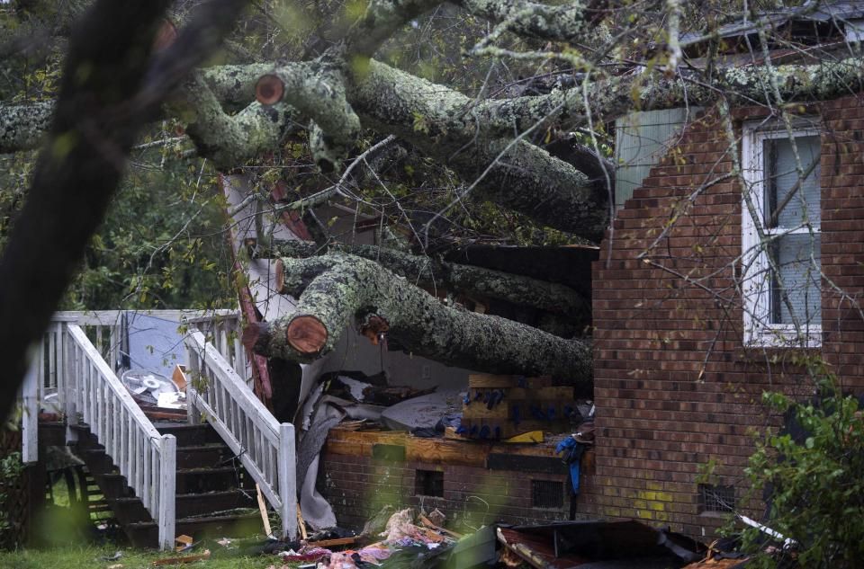Milyonlar, saatte 145 km'lik Florence Kasırgası'ndan kaçıyor 1