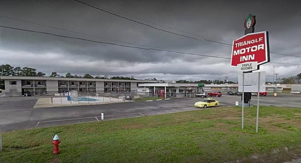 Milyonlar, saatte 145 km'lik Florence Kasırgası'ndan kaçıyor 15