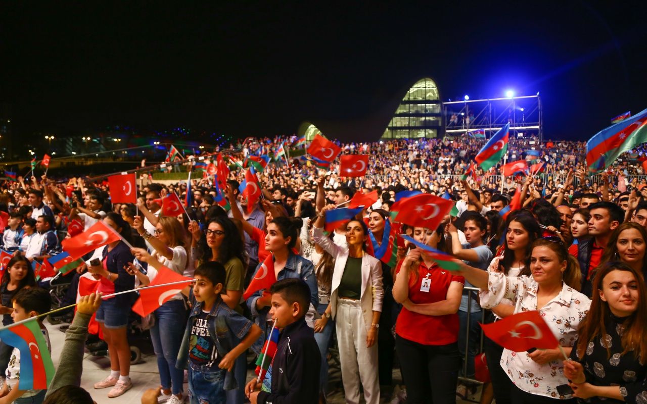 Anadolu Ateşi Bakü'yü ısıttı! 4