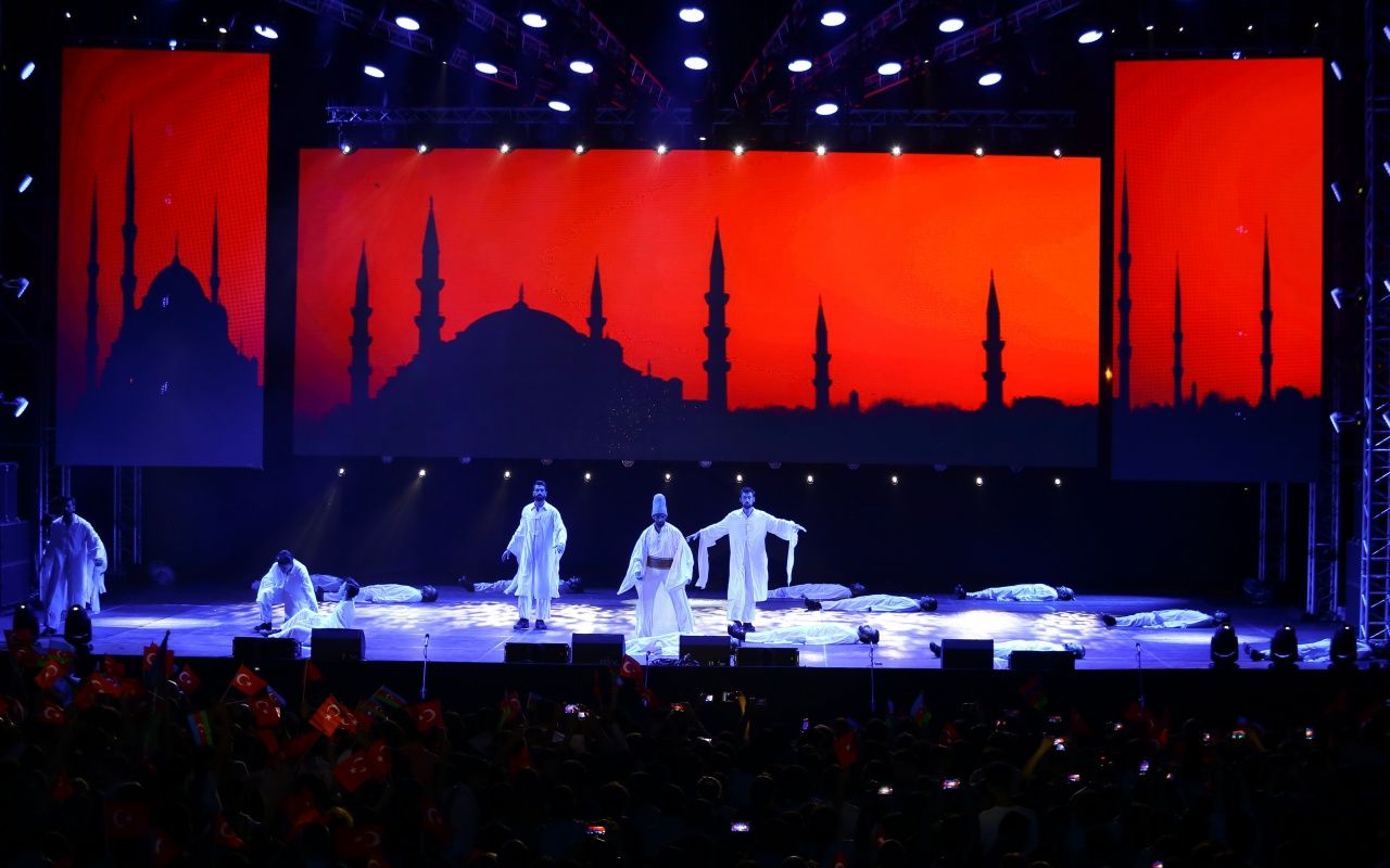 Anadolu Ateşi Bakü'yü ısıttı! 18