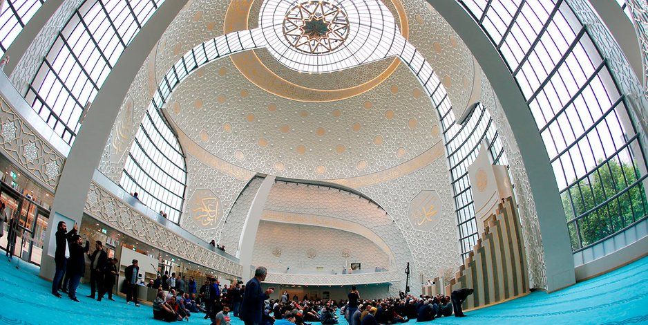 DİTİB'in Köln'deki gurur eseri! 16