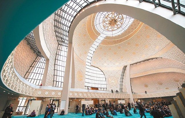 DİTİB'in Köln'deki gurur eseri! 17