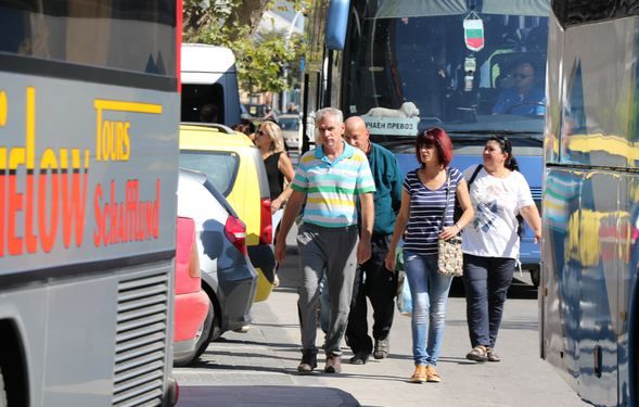 O ülkeden Edirne'ye akın akın geldiler! 2