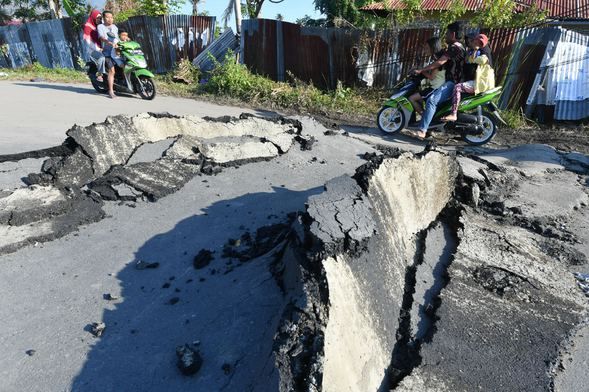 Toplu mezarlar kazılmaya başlandı! 11