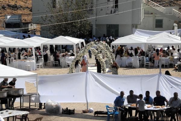 AK Parti'li eski vekilin kızı dünya evine girdi! 6