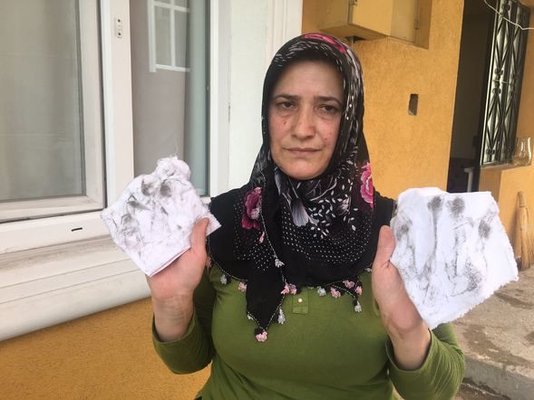 Üzerlerine kömür yağıyor! 8