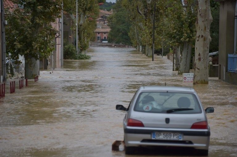Şiddetli yağış 13 kişinin canına mal oldu! 2