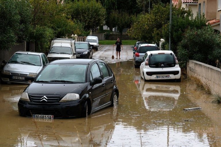 Şiddetli yağış 13 kişinin canına mal oldu! 1