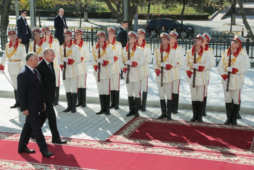 Erdoğan Dodon tarafından resmi törenle karşılandı! 6