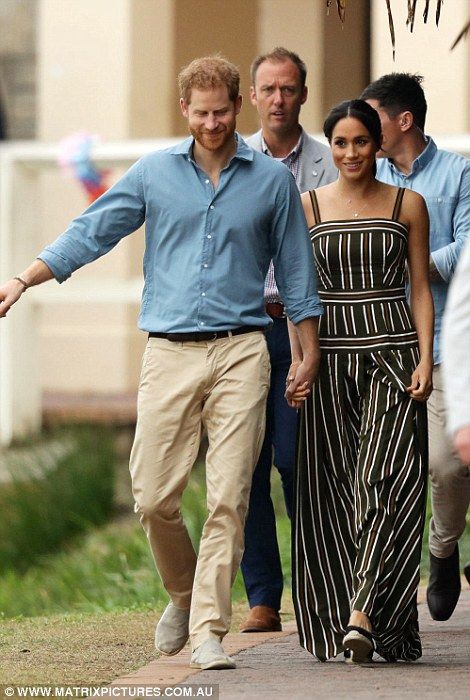 Düşes Meghan'dan Kraliyet bebeğine anne şefkati 1