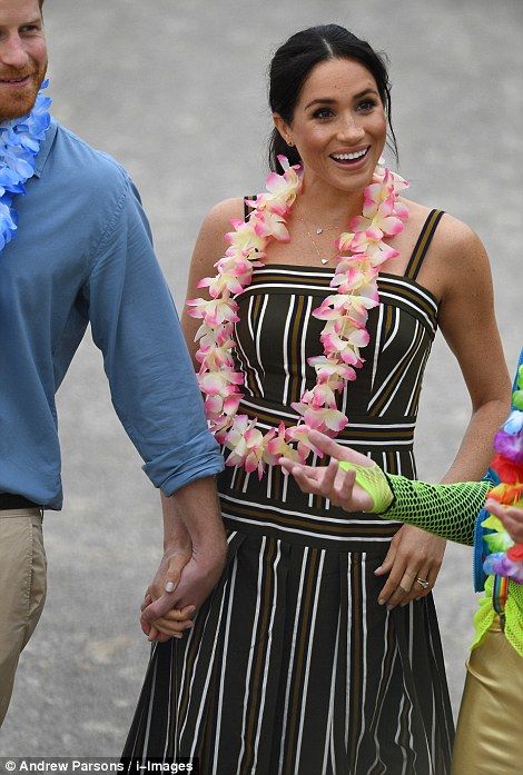 Düşes Meghan'dan Kraliyet bebeğine anne şefkati 10
