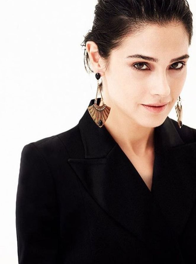 Ünlü oyuncu Funda Eryiğit'ten tecavüz itirafı... 12