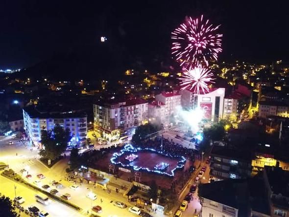 29 Ekim kutlamalarından müthiş görüntüler! 8
