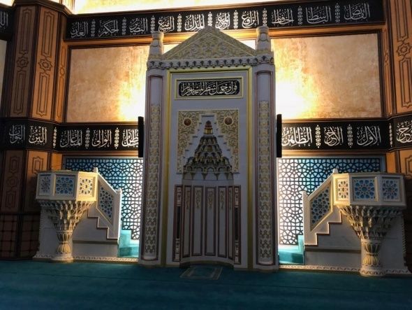 4. Murad 40 bin askerine orada cuma namazı kıldırmıştı! 7