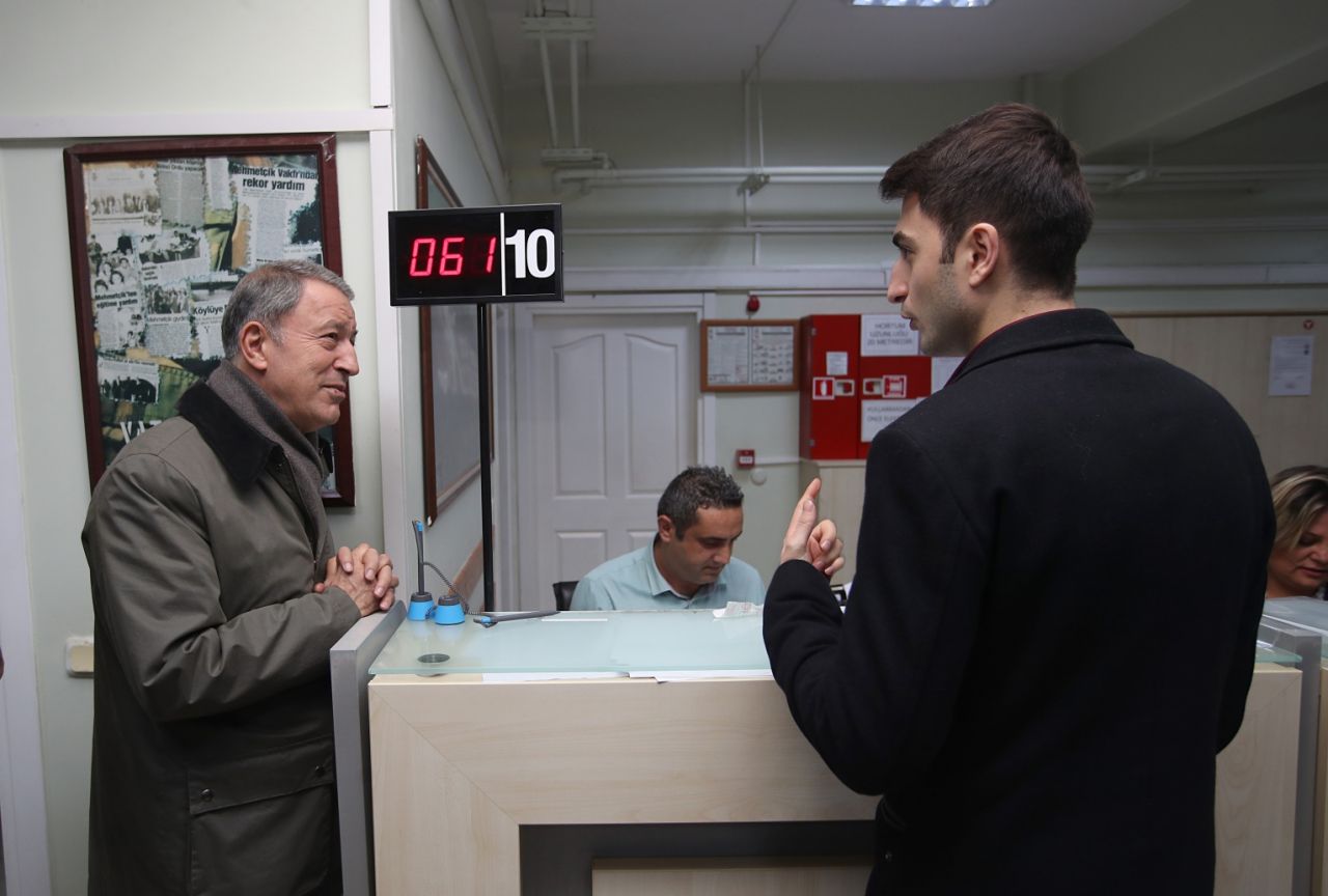 Akar'dan askerlik şubelerine bedelli baskını! 2