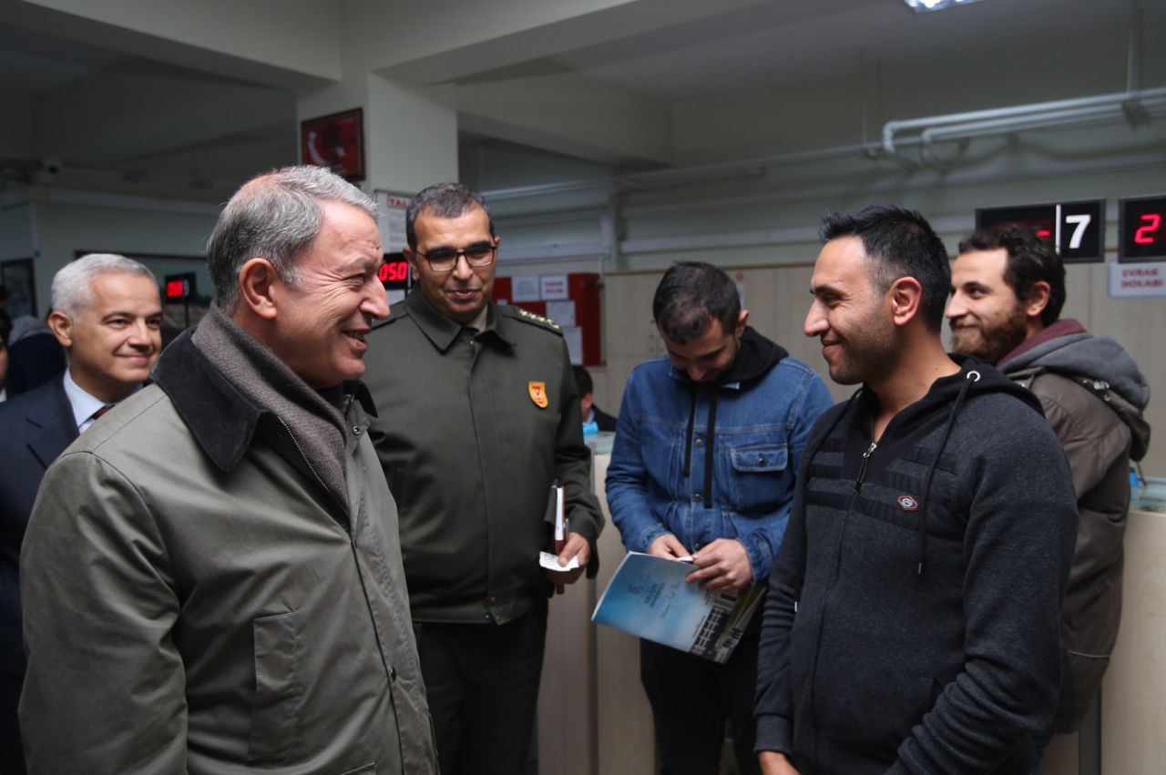 Akar'dan askerlik şubelerine bedelli baskını! 3