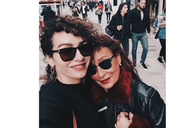 Can Yaman'ın yanındaki kişinin kim olduğuna çok şaşıracaksınız! 23