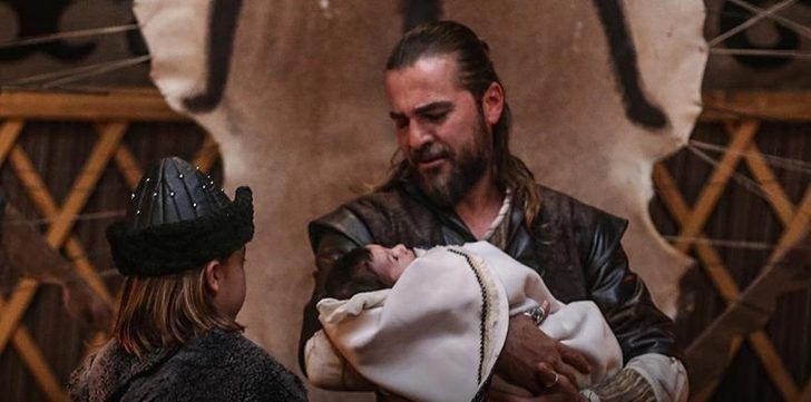 Diriliş Ertuğrul yenilenen kadrosuyla bomba gibi dönüyor! 5