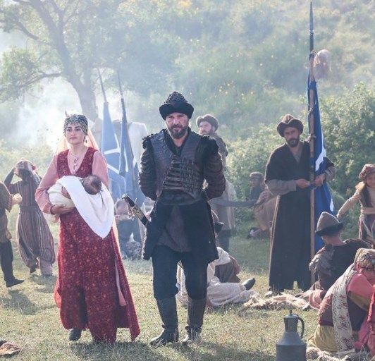 Diriliş Ertuğrul yenilenen kadrosuyla bomba gibi dönüyor! 3