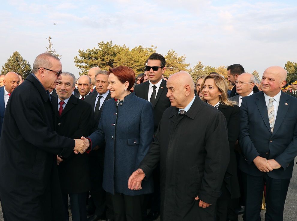 Ata'nın huzurunda samimi görüntüler! 10