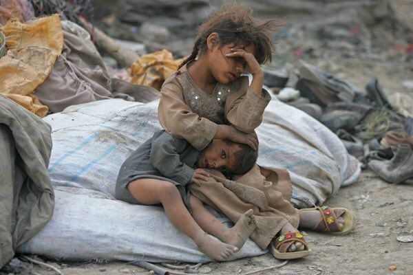 Türkiye Yemen'de ölen çocuklar için ayakta! 12