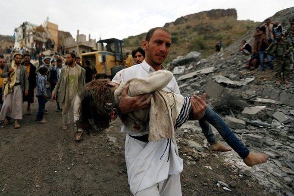 Türkiye Yemen'de ölen çocuklar için ayakta! 19