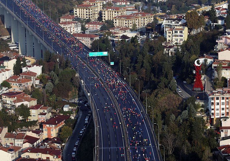 Maratondan geriye bu renkli kareler kaldı! 25