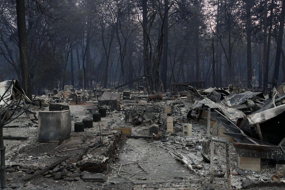 California'daki büyük yangın durdurulamıyor! 2