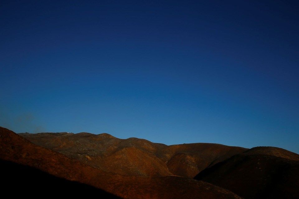 California'daki büyük yangın durdurulamıyor! 11