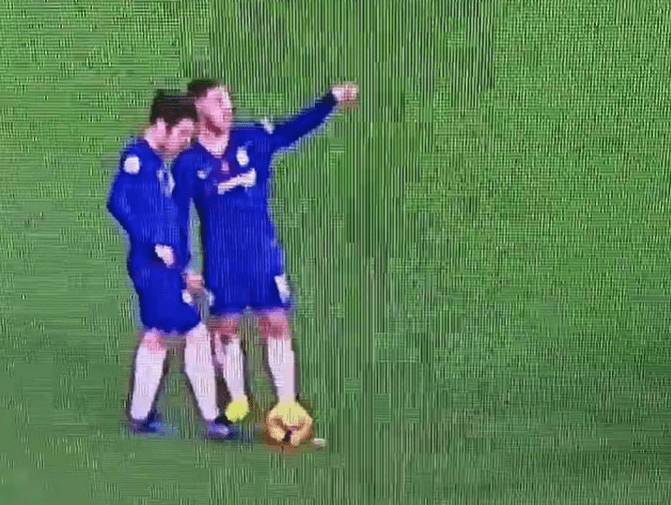 Fabregas'ın kurnazlığı kameralara böyle yansıdı! 5