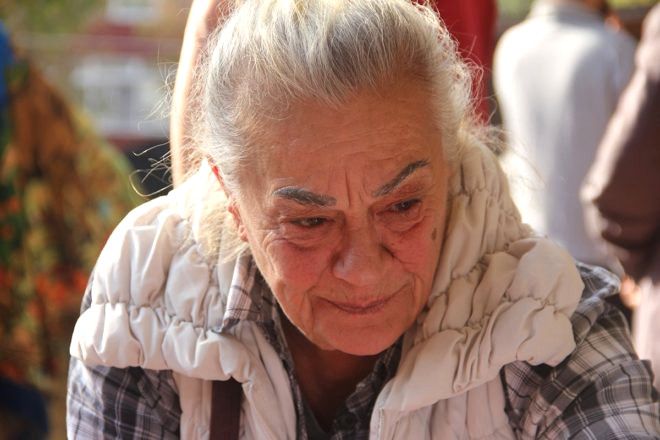 Yeşilçam'ın gözde güzeli pazarcılık yapıyor! 5